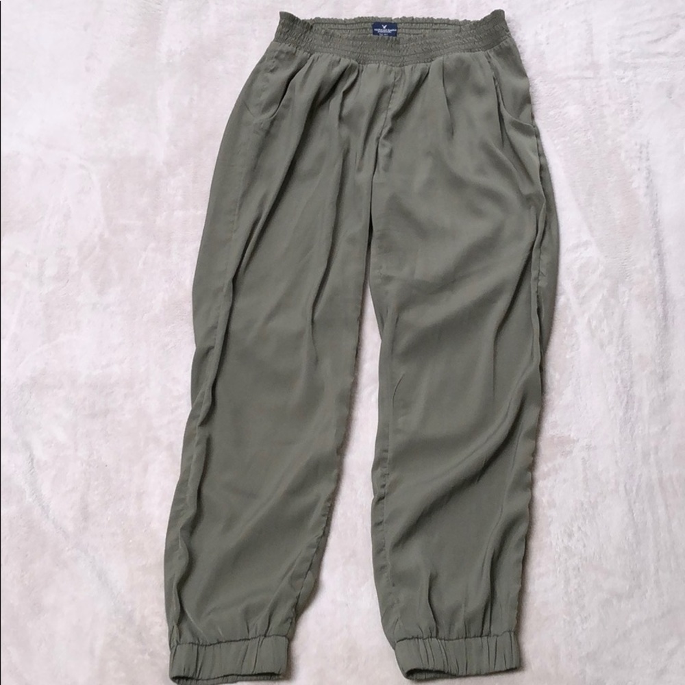 High waisted pants
